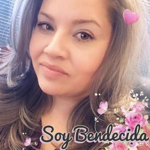 Meet your Posher, Idaliz